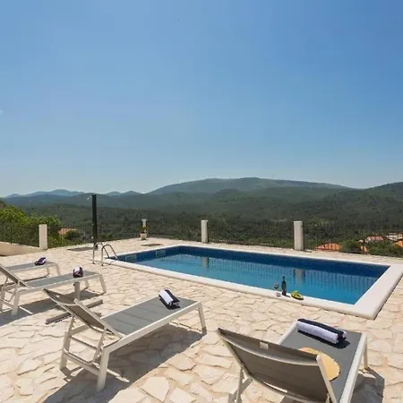 別荘 Family Friendly House With A Swimming Pool Vrpolje, Sibenik - 25004