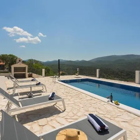 Family Friendly House With A Swimming Pool Vrpolje, Sibenik - 25004 * Sibenik