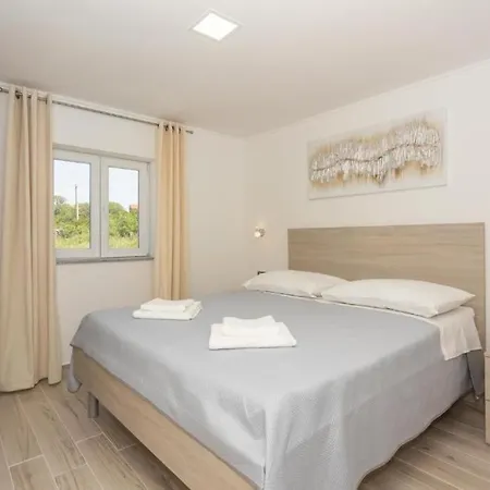 Family Friendly House With A Swimming Pool Vrpolje, - 25004 Holiday home Sibenik