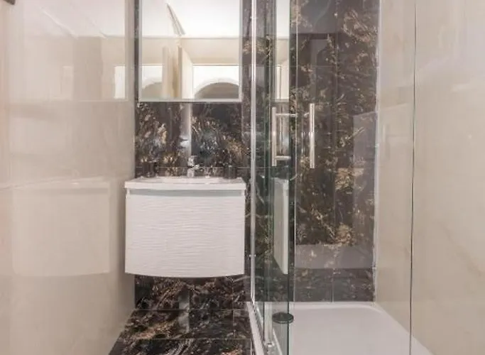 別荘 Family Friendly House With A Swimming Pool Vrpolje, Sibenik - 25004